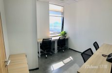 龙华办公室卡位会议室V培训室特价出租 送地址挂靠