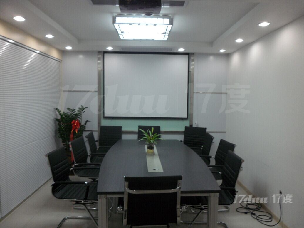 越秀地铁上盖，省心省钱商务型办公室出租 配套服务