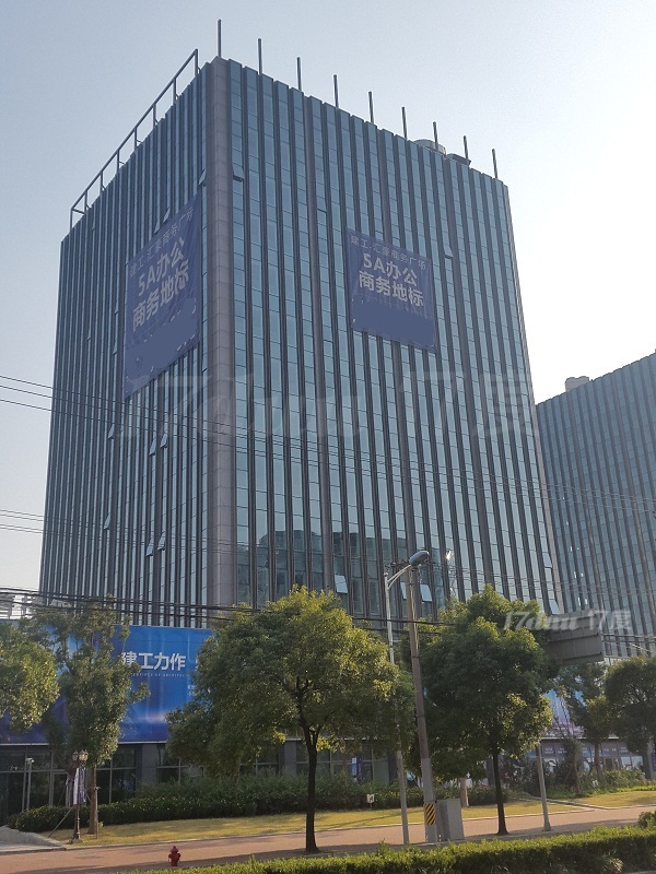徐汇（建工汇豪商务广场），地铁宜山路，欢迎预约。