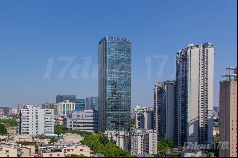 世纪商贸广场，徐汇5A甲级办公楼，多种面积欢迎预约咨询。