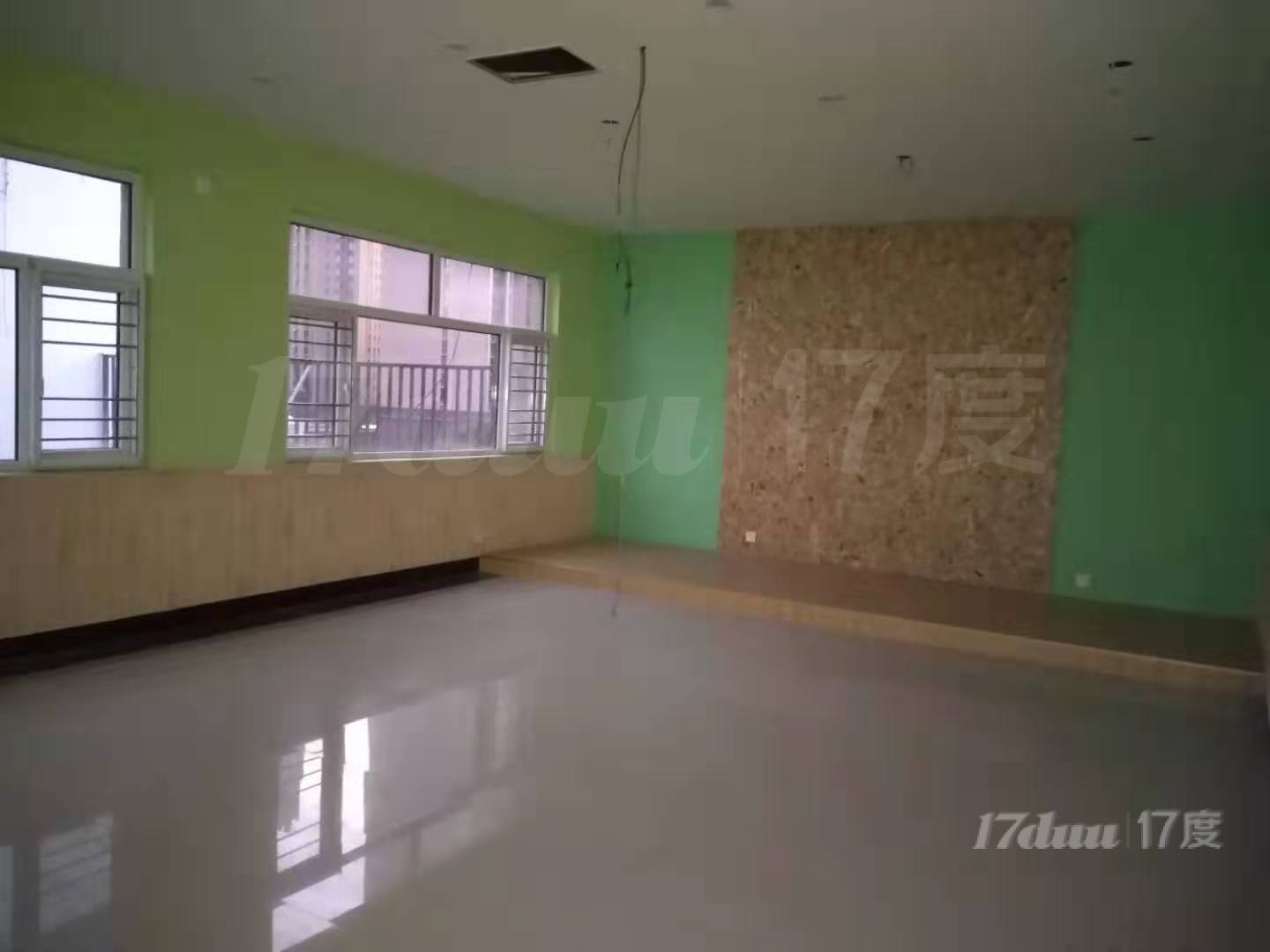 个人出租 适合办学办公二课培训 可整租分租 手续齐全可注册
