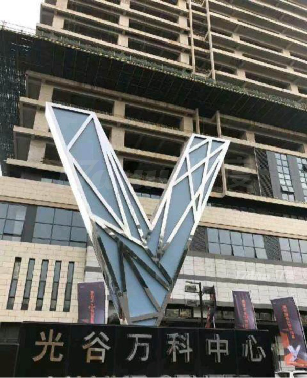 格局方正，拎包办公
