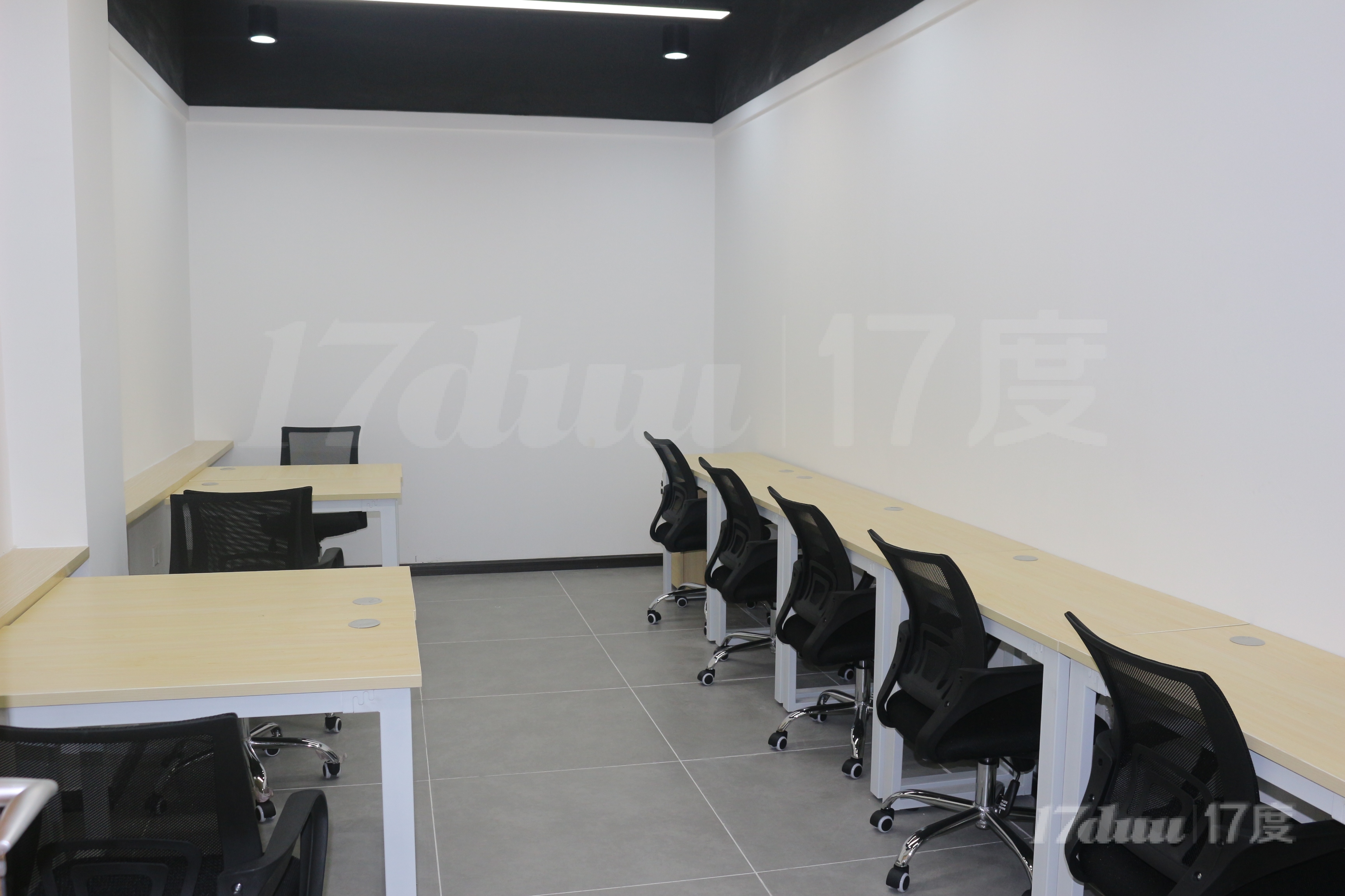 天河红盾大厦  商务中心地带即租即用办公室 费用全包