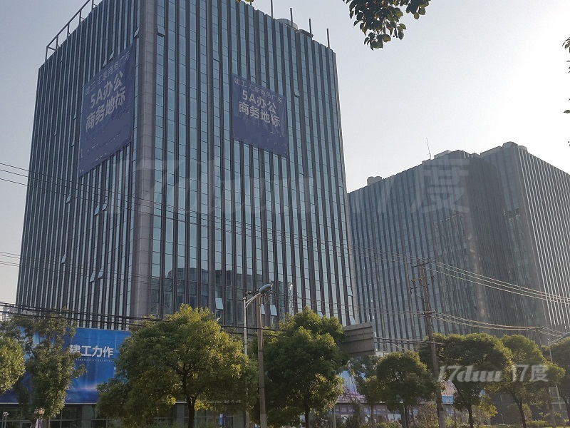 建工汇豪国际广场，地铁宜山路，甲级办公楼。
