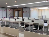 地铁口旁光谷金融港500平精装带家具租