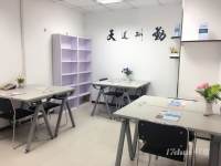 福田岗厦小型办公室，精装修免佣2380元起！可注.册公司！