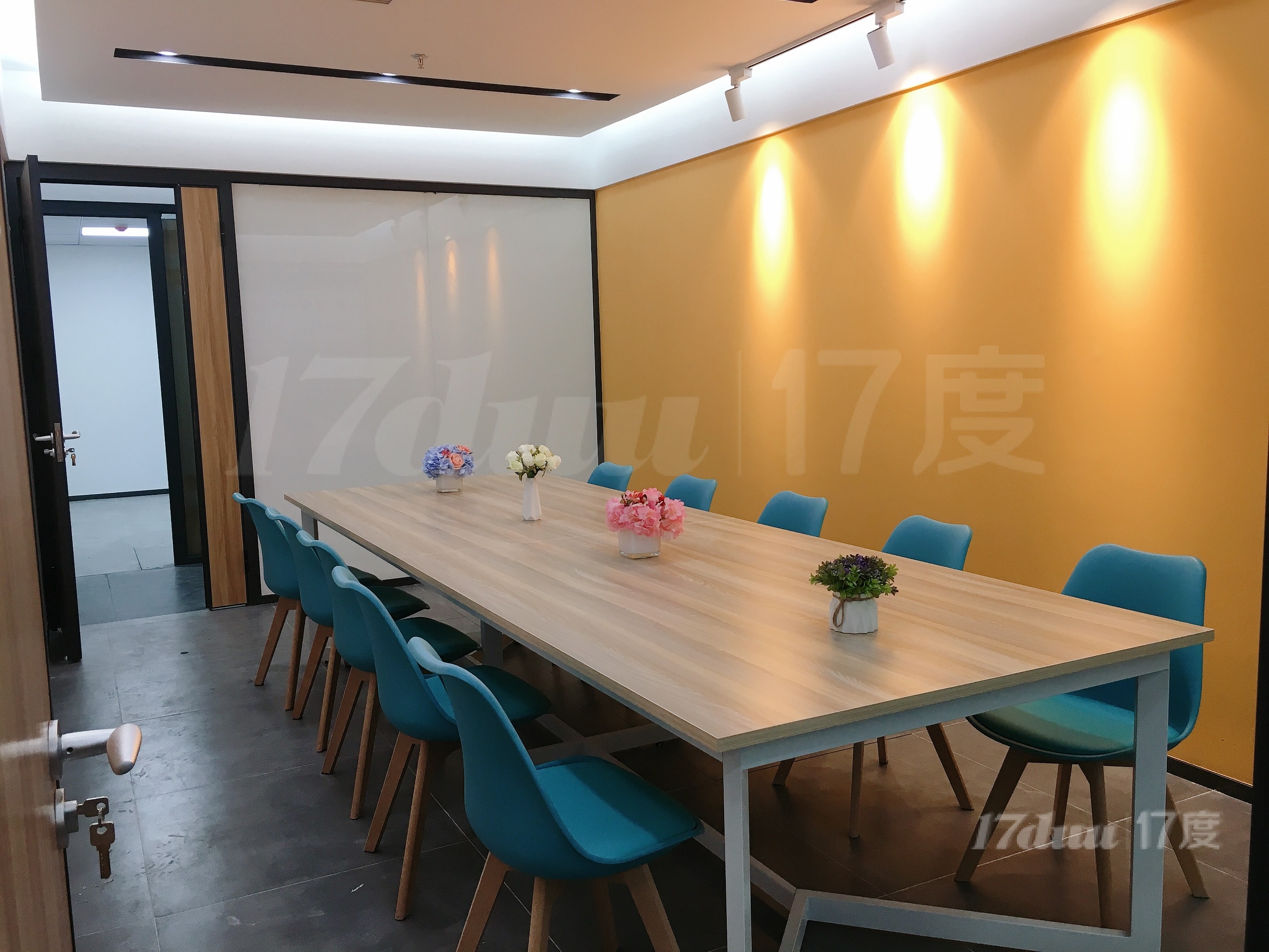福田华强北兴华大厦办公室出租?可居住 1280元起