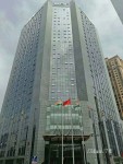 旺德大厦中小办公室出租2500适合6-8人办公  可注册