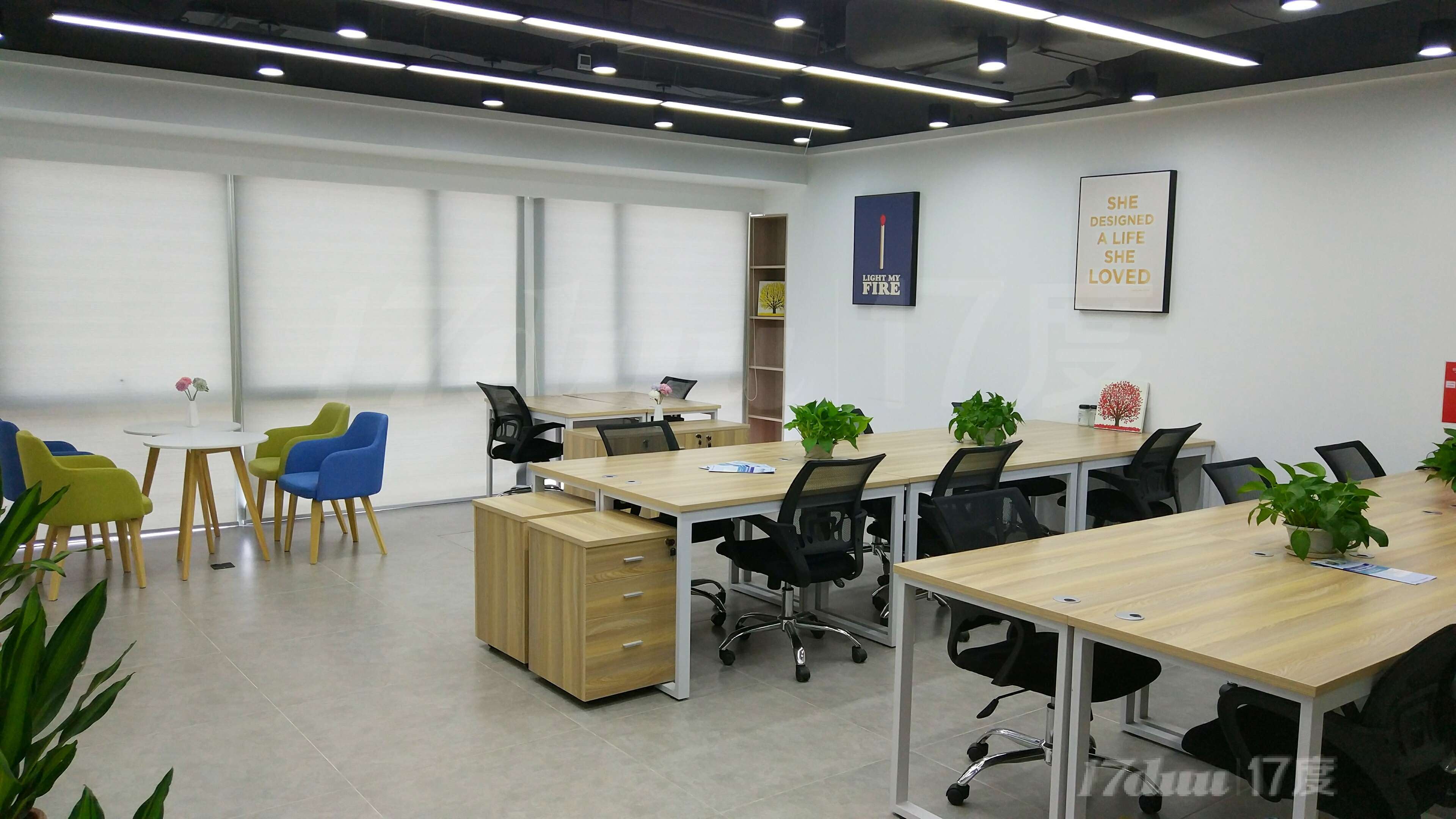 深圳联合办公,办公室会议室卡位直租,做账报税