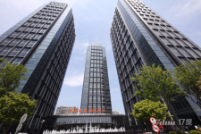 给你一个平台成就自己