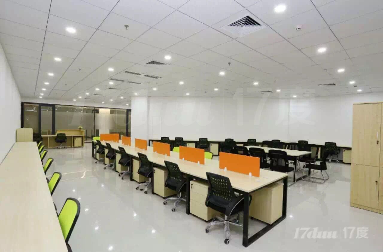 南山科技园70平办公室出租可做仓库，带货梯，大小户型可选