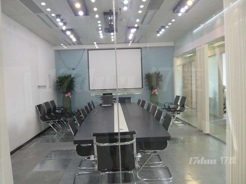 珠江新城广州银行大厦4人间，人均低至650元，价格美丽