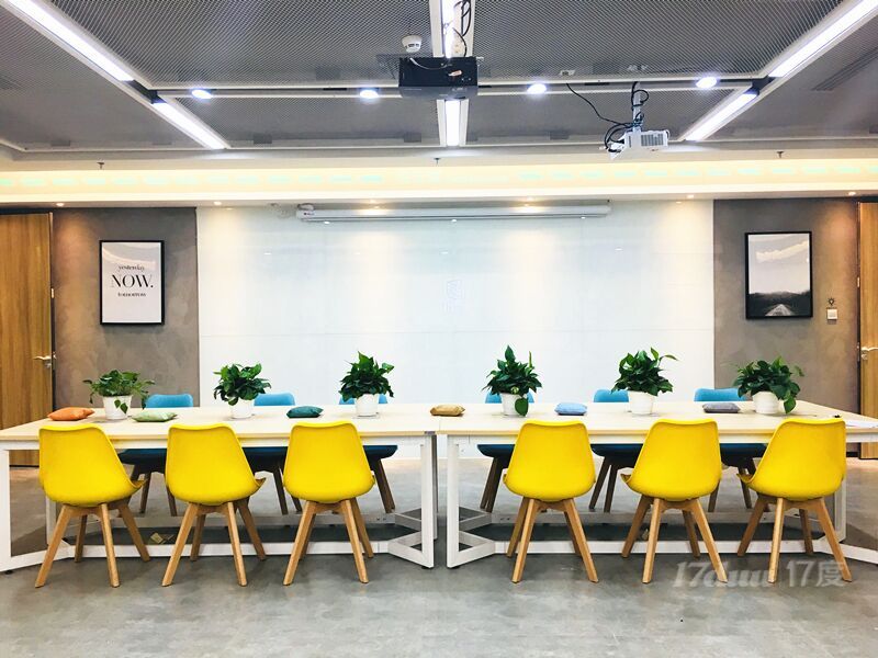 深圳会议室出租，龙岗会议室办公室培训室出租 非中介！