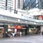 六约地铁口 沃尔玛旁商铺 限大品牌 餐饮 旗舰店 各类行业等