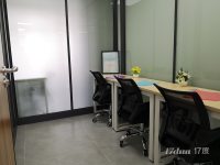 可注册2至3人精装小型办公室，费用全包，仅需1128元