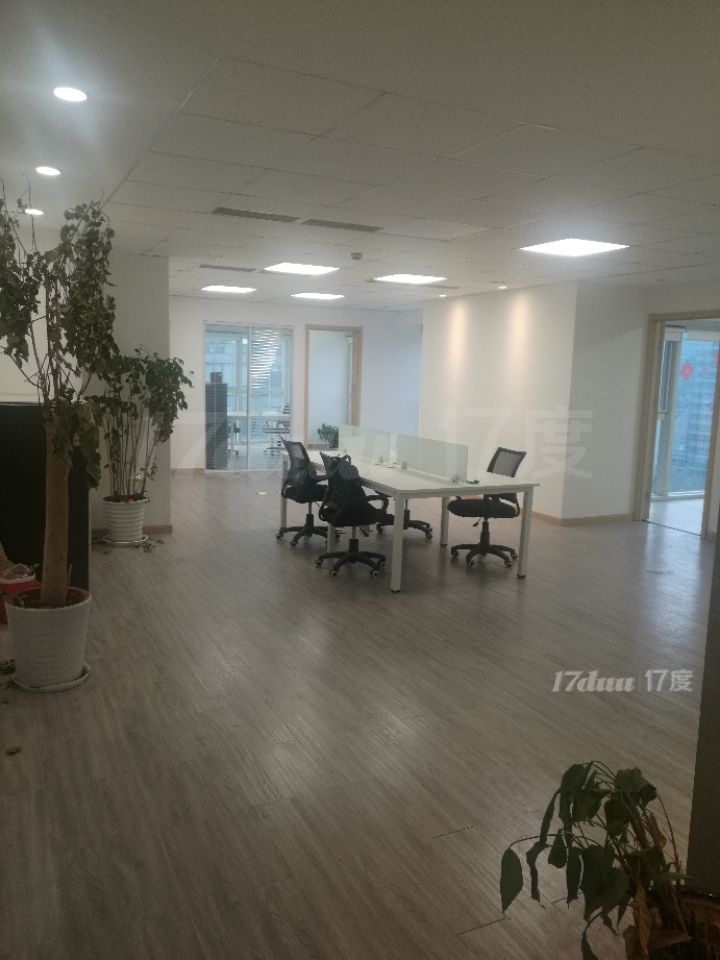 天辰大厦 1706室 出租