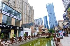 正大 泉舜 宝龙 商务中心 黄金商圈