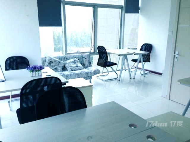 江干联合办公室，创业气氛浓，精装修空调水电等费用全免