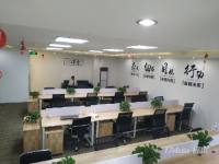 地铁口，物业费3.5 租一送一 精装修  天祥广场旁蜀都中心
