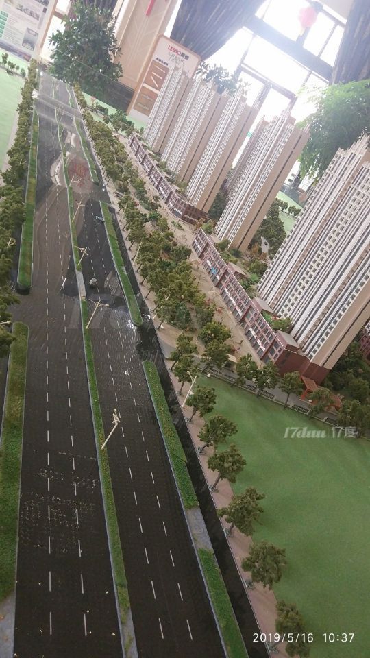 先锋橡树湾 五证齐全临街商铺 福利产权 低首付
