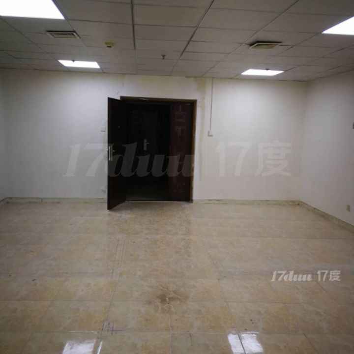 东方广场东配楼B3-B4写字间招租