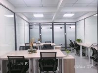 万家丽精装50平即用型办公室出租可短租免水电物业网空调带家私