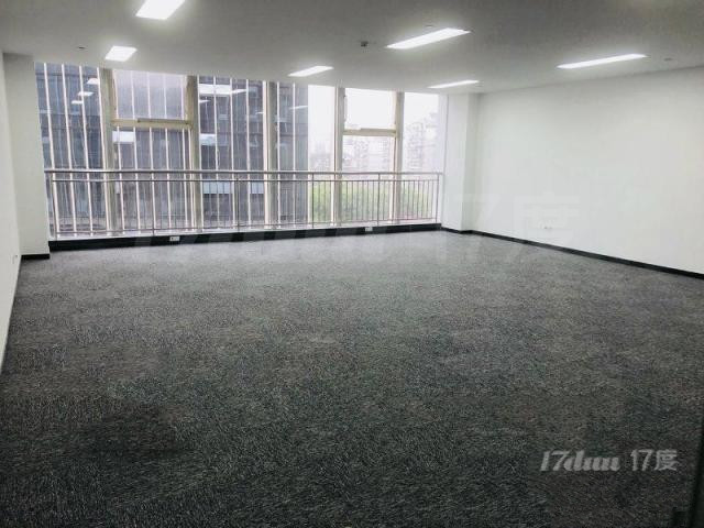 东业北软80-500方写字楼出租，地铁口，环境好