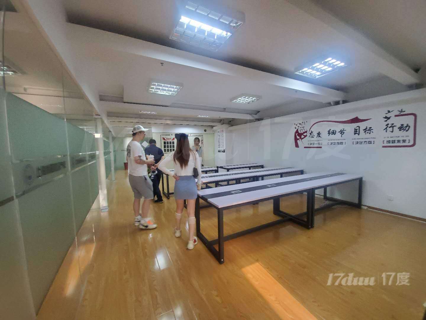 10号线豫园 旺角广场186平 租3.6元 户型正 带装修