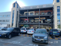 清华东路西口美食街