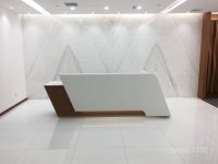2号线娄山关路精装700平办公室出租，户型方正朝东南