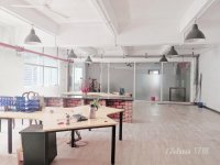 南山科技园北环大道2楼整层2000平出租，单价35元，可明火