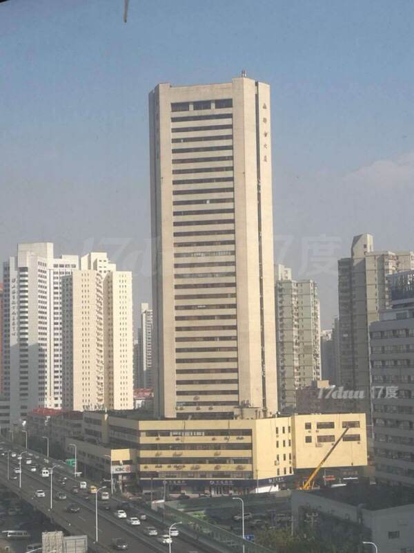 武宁路3轨交汇50平，户型方正