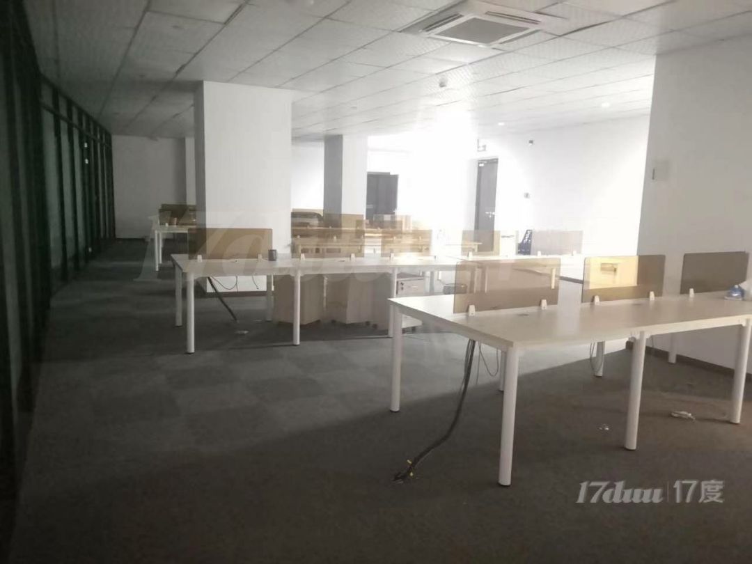 松江新城高端写字楼大面积精装修办公招租