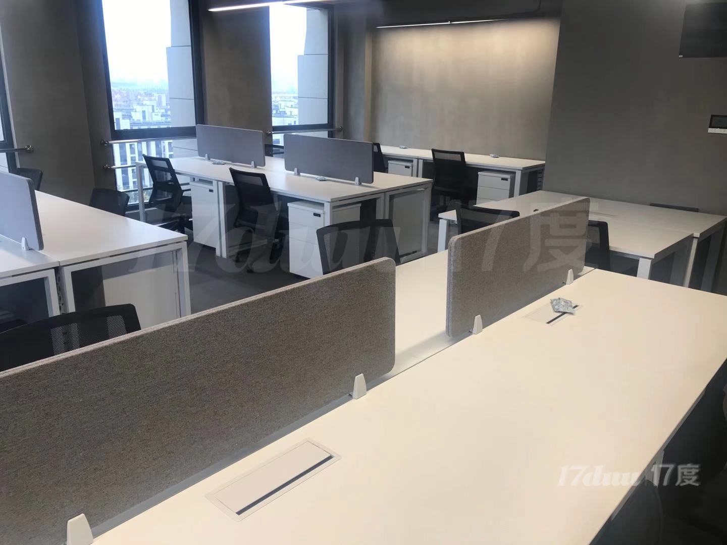 杨浦联合办公！精装带家具！拎包办公！水电网物业全包！送会议室