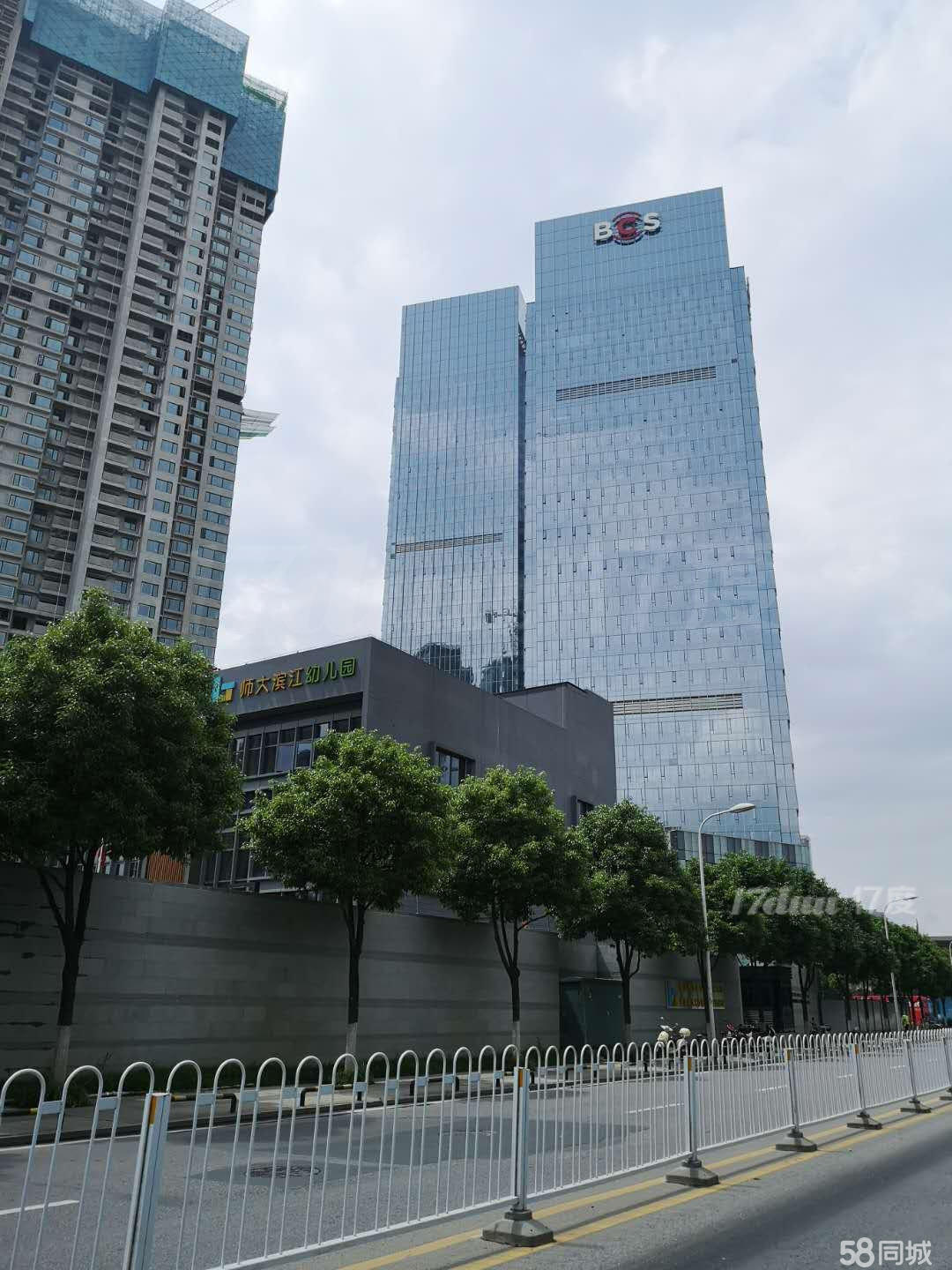 楷林国际！金融商圈！希缺江景湖景房源！
