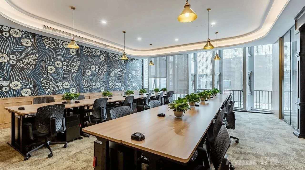 宝安中粮/中洲商圈，灵芝地铁口5-20人带老板套间办公室出租