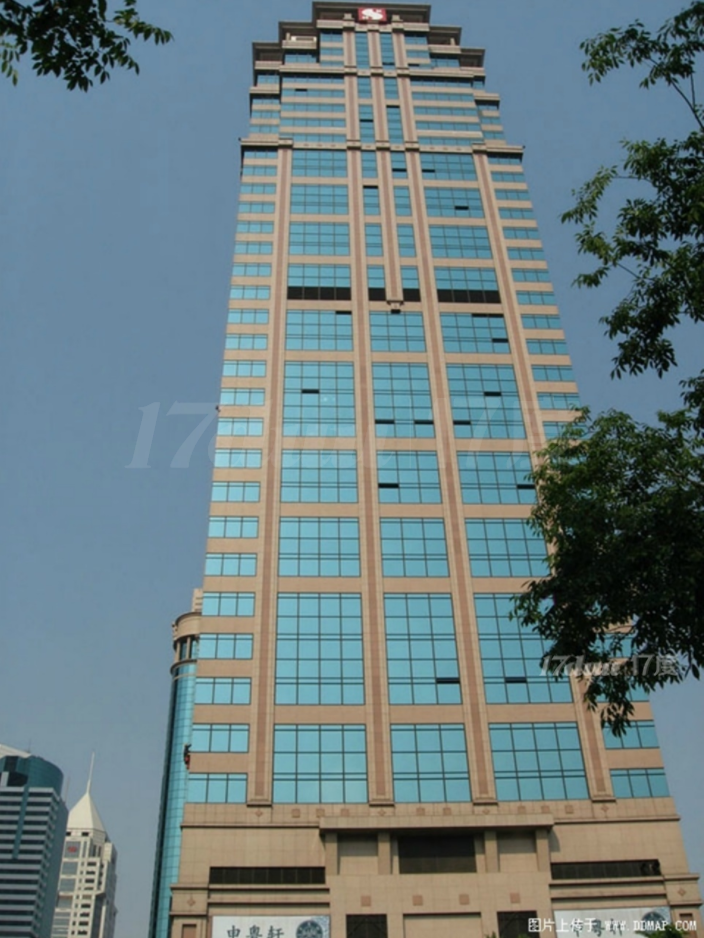 淮海路顶级办公楼：中环广场，全玻璃幕墙，户型方正。