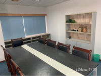 临街地铁口SBI创业街精装带家具特价出租，4加1格局，
