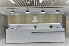 性价比贼高！小面积办公室 地铁双沿线 0杂费全包价 交通便利