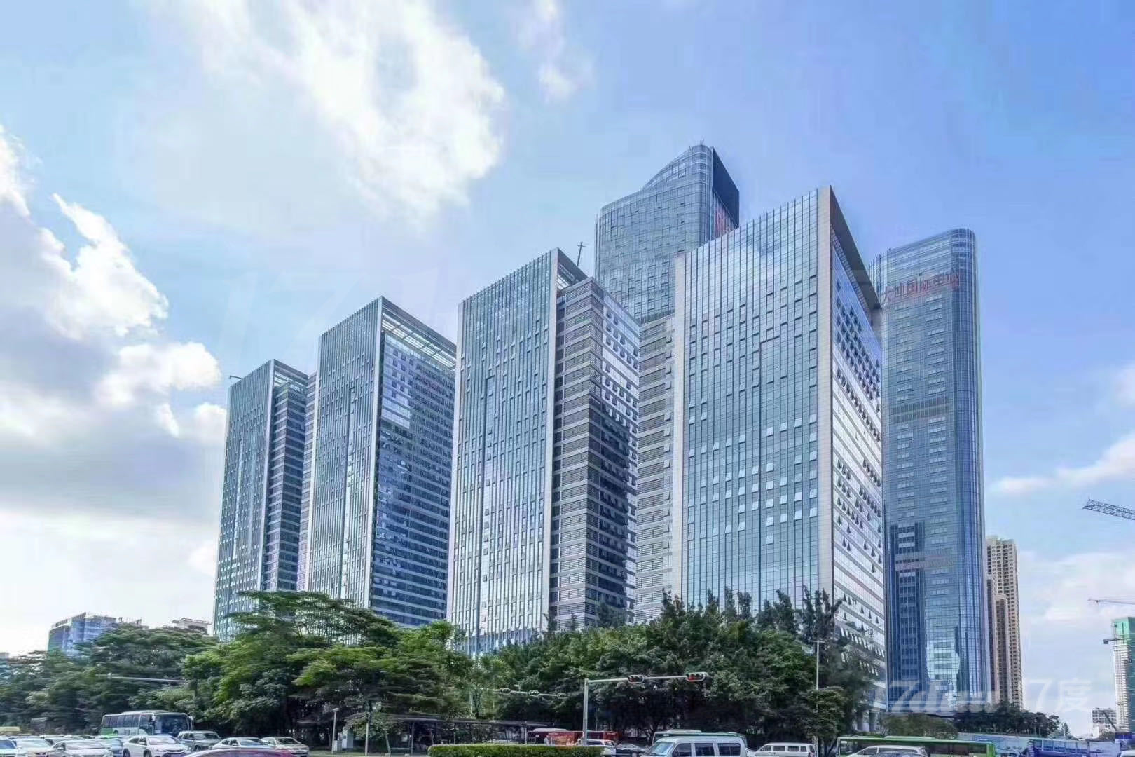 大冲国际中心,880平,高层,电梯口,装修好