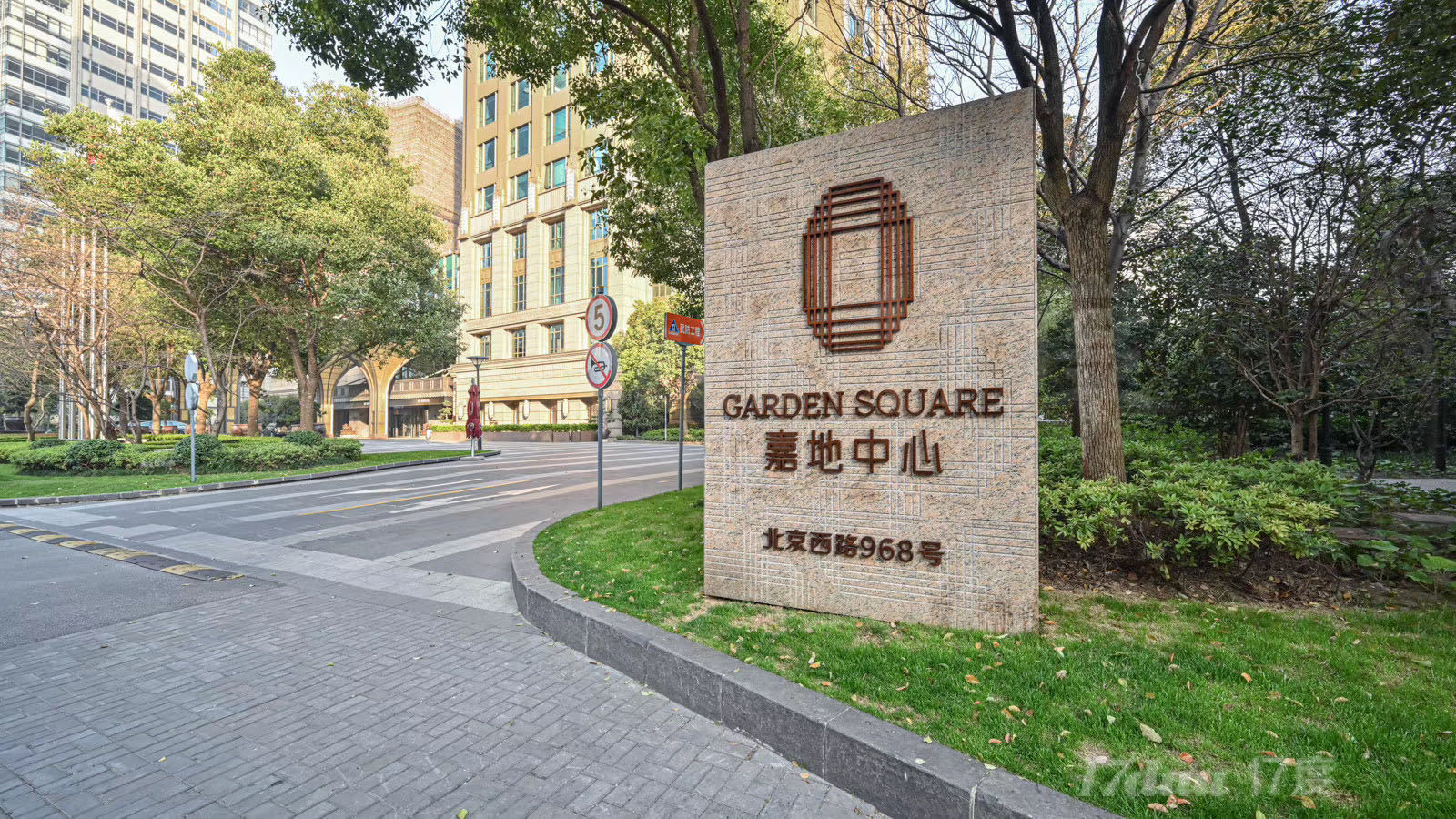 南京西路静安地标，嘉地中心，联合办公4-8人间,精装拎包入驻