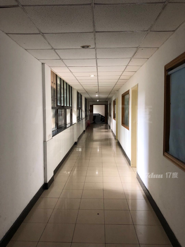 徐家汇中心办公室带仓库
