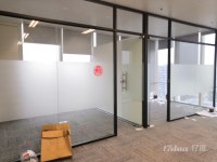 1号线闵虹路！中庚环球精装105平办公室！两隔断，东南朝向！