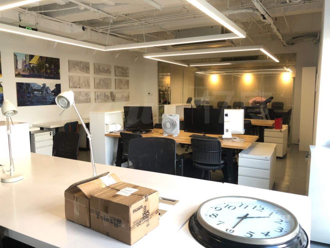 淮海路板块！200平米精装带家具！拎包入?。? id=