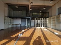 急租！9号线中春路地铁站 精装修120平复式办公室 带家具