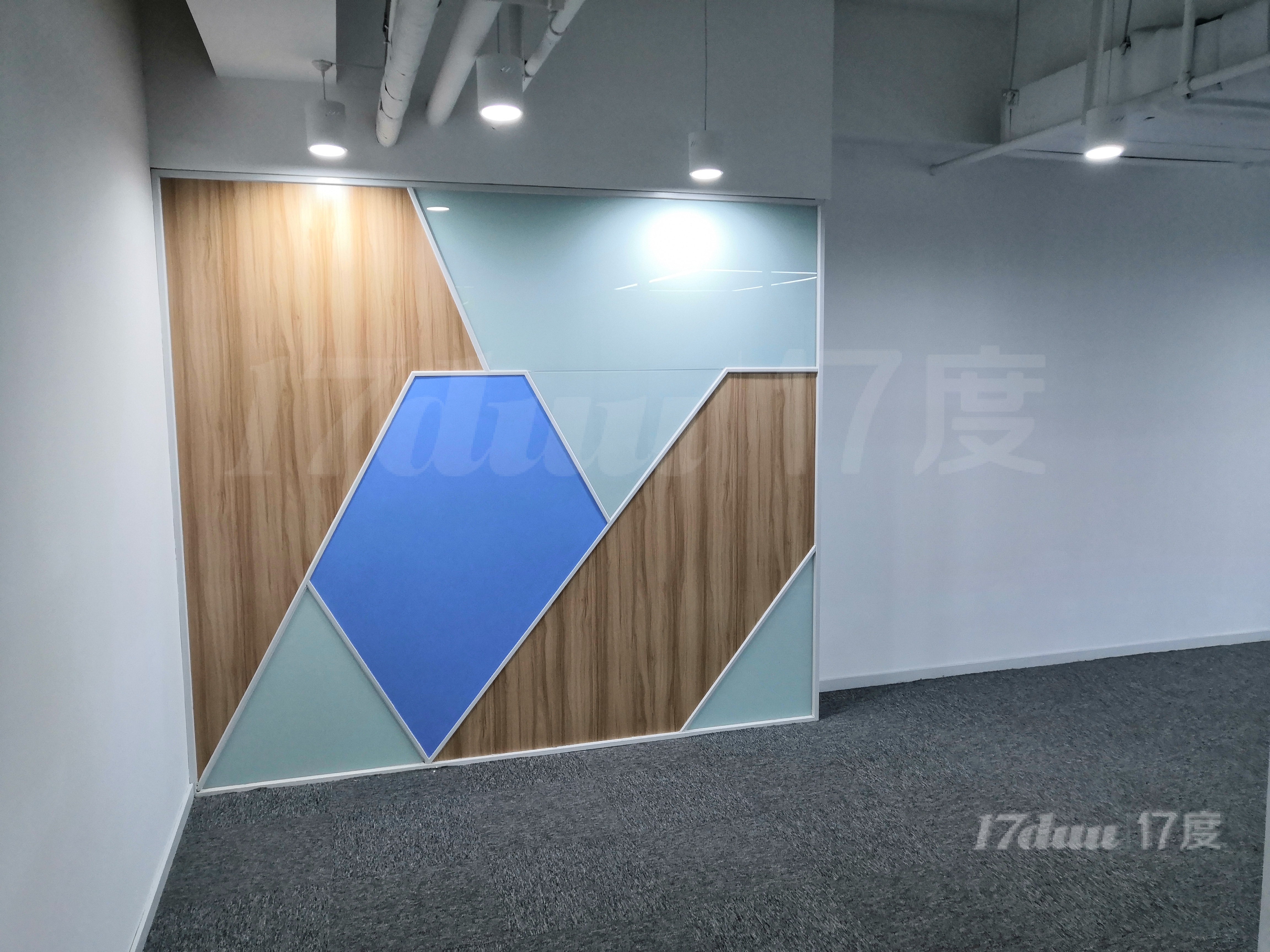 静安市北，精装修带家具，拎包入驻，仅租2块5看房提前约