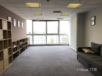 东淮海国际大厦近淮海路！精装有家具！正对电梯！落地窗没遮挡！
