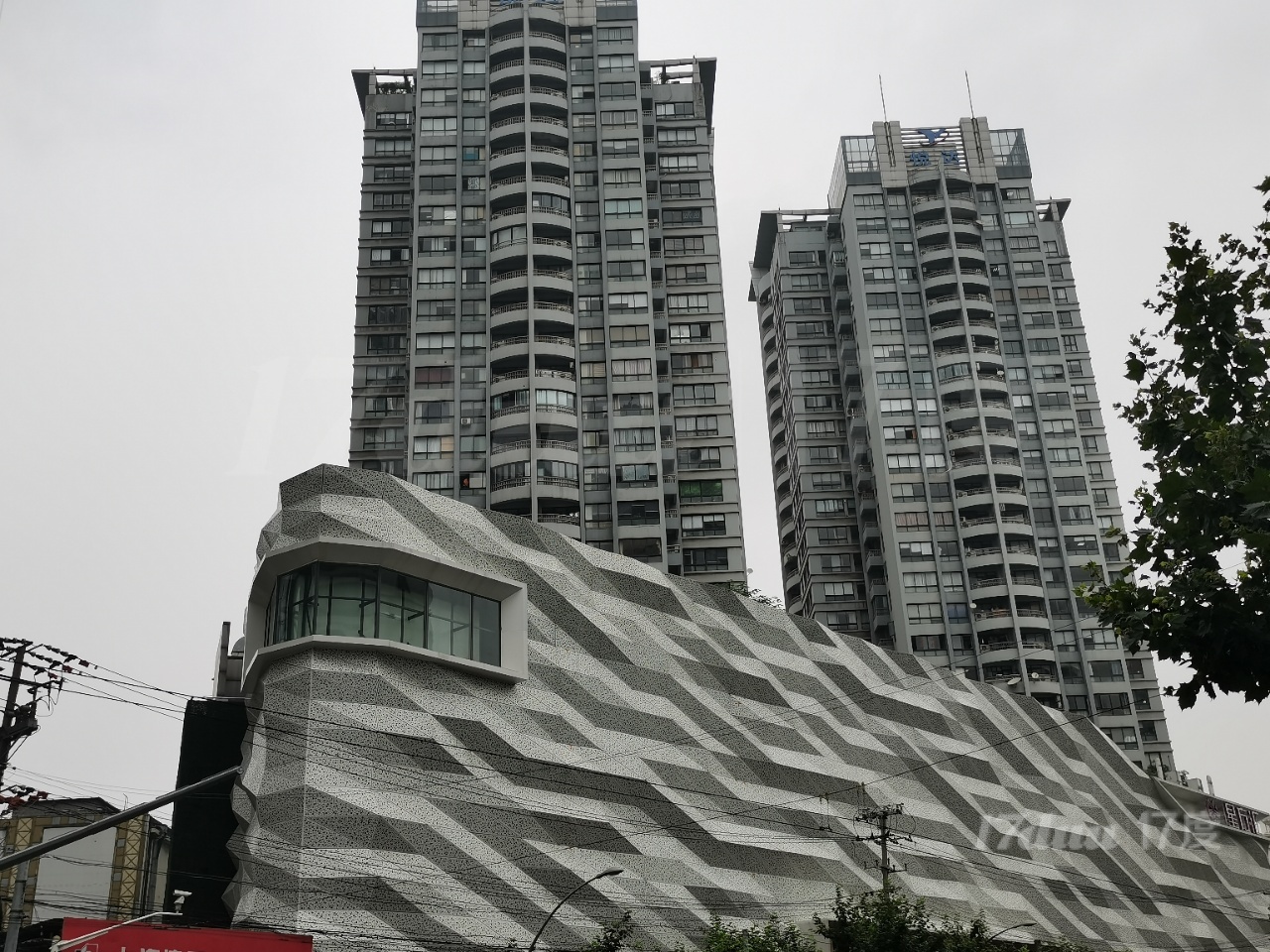 悦达国际大厦，民用水电，朝南带阳台250平2个户型朝南可分割