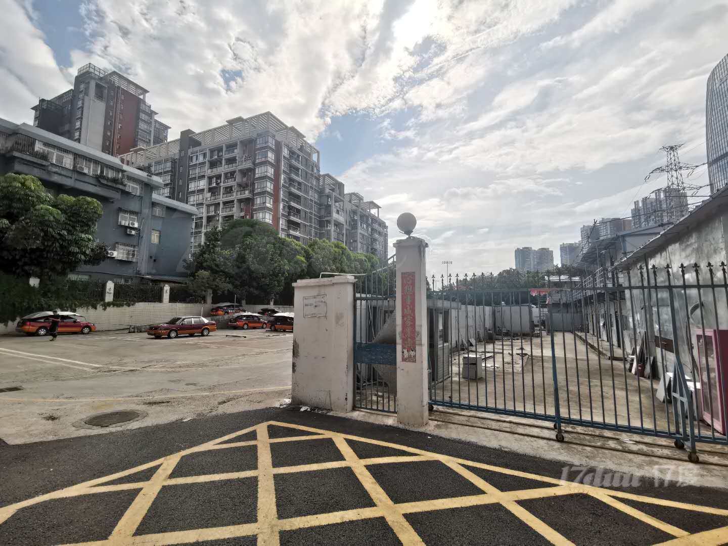 2000平空地板房业主直租，可推平，本人业主方管理商