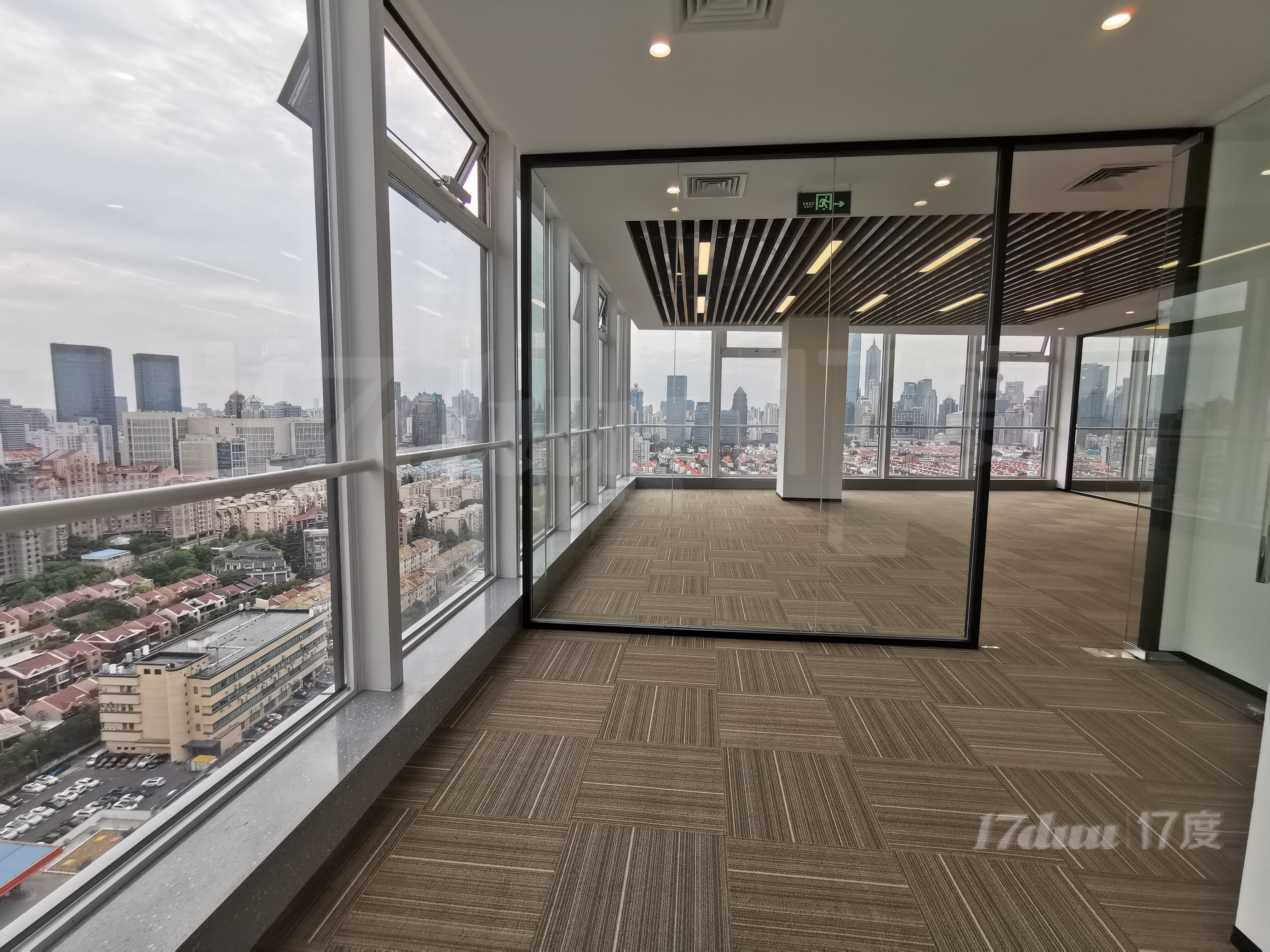 源深金融大厦250平，高区精装，看陆家嘴景观，6号线地铁口！